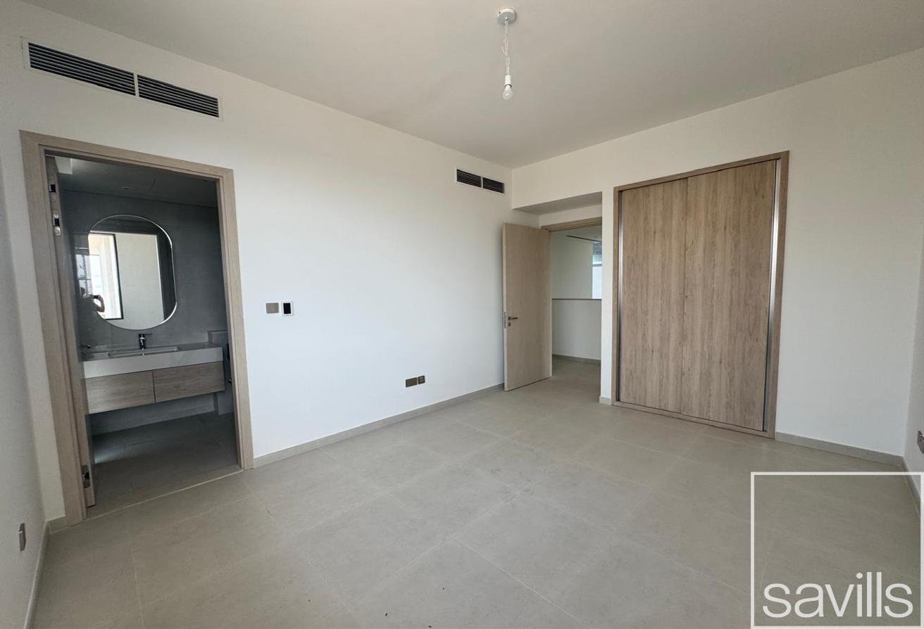 Stunning | Exclusive Community | Spacious Layout photo 17