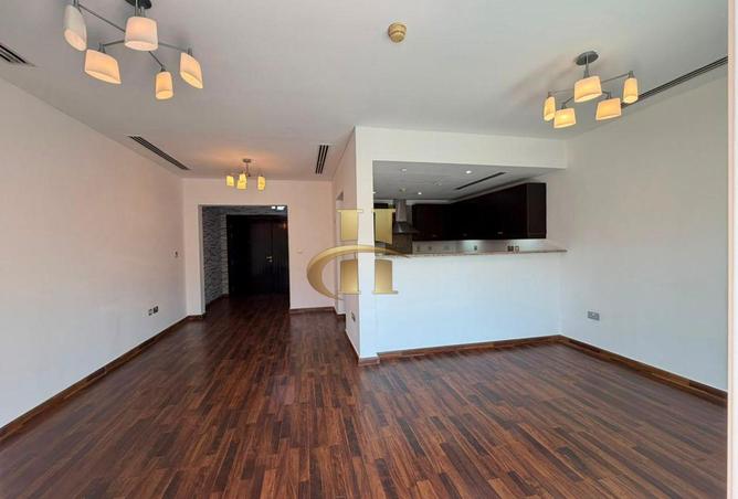 120640704 - Property Main Image