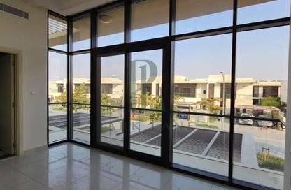 Townhouse - 3 - 4 for rent in Richmond - Damac Hills - Dubai