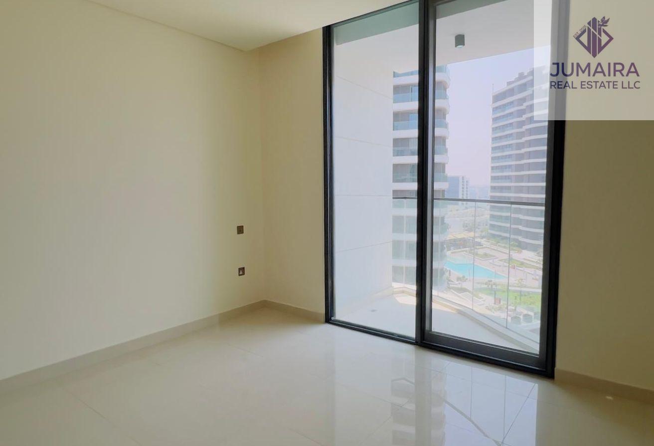 High-Floor 3BR | Sea & Community Views | Maid’s RM