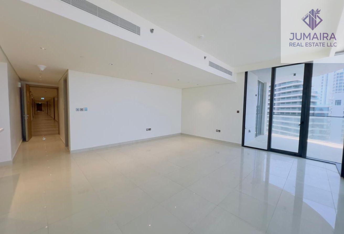 High-Floor 3BR | Sea & Community Views | Maid’s RM