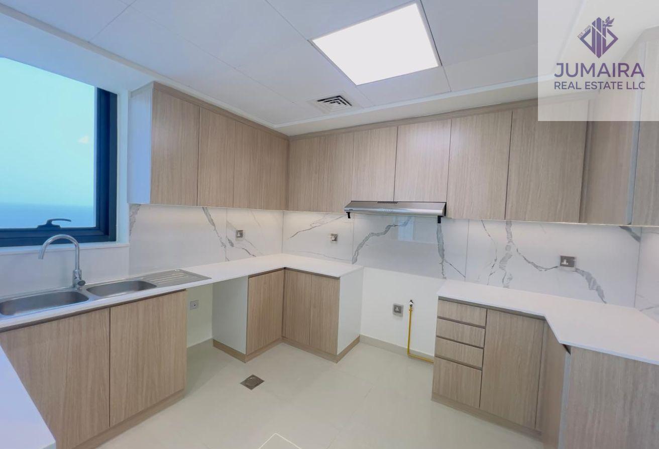 High-Floor 3BR | Sea & Community Views | Maid’s RM