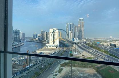 Apartment - Studio - 1 Bathroom for rent in Bayz by Danube - Business Bay - Dubai