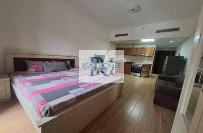 Apartment - Studio - 1 Bathroom for rent in Al Helal Al Zahaby Building 1 - International City Phase 2 - Al Warsan 4 - Al Warsan - Dubai