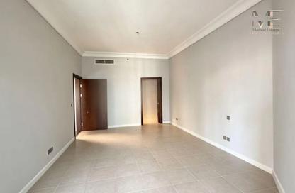 Apartment - 3 - 4 for rent in Al Tamr - Shoreline Apartments - Palm Jumeirah - Dubai