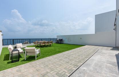 Villa - 4 - 6 for rent in Al Dana Villas - Sharm - Fujairah