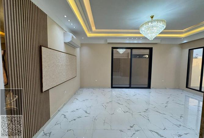 70301552 - Property Image 2