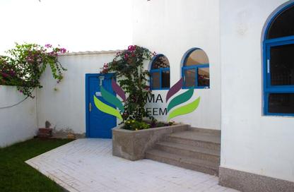 Villa - Studio - 4 Bathrooms for rent in Jumeirah 3 Villas - Jumeirah 3 - Jumeirah - Dubai