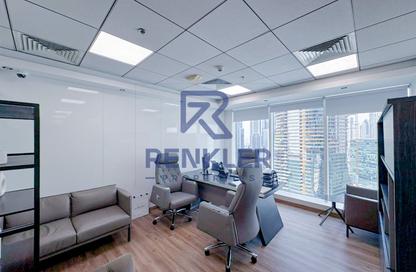 Office Space - Studio - 1 Bathroom for rent in The Burlington - Business Bay - Dubai