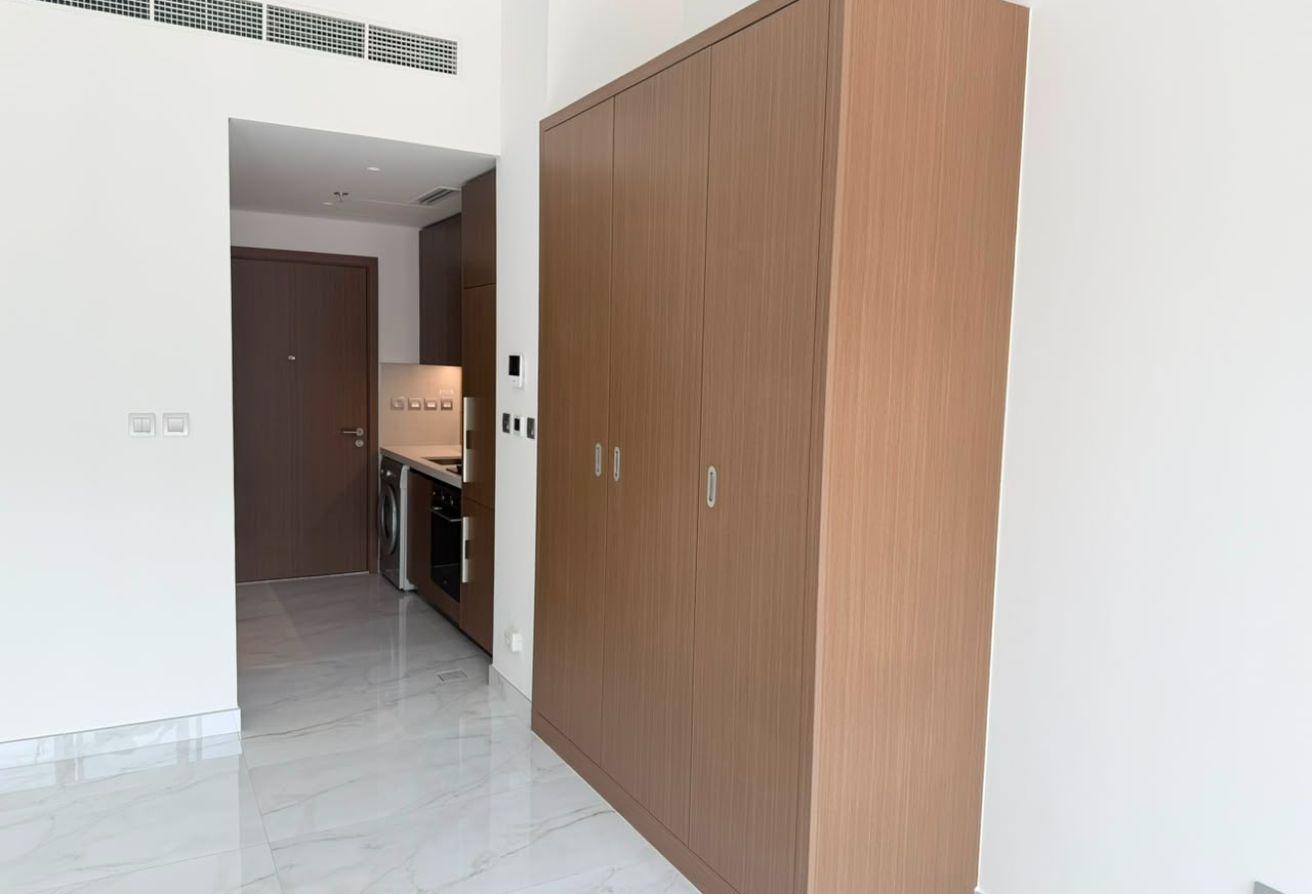 Studio in Azizi Mirage 1, Tower 2 | Vacant photo 4