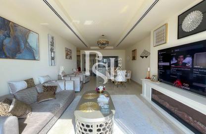 Apartment - 2 Bedrooms - 2 Bathrooms for sale in Sun Tower - Shams Abu Dhabi - Al Reem Island - Abu Dhabi