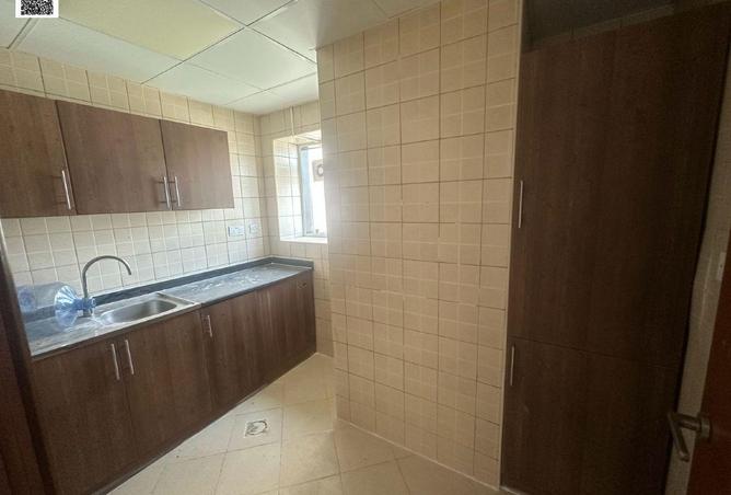 106845260 - Property Image 3
