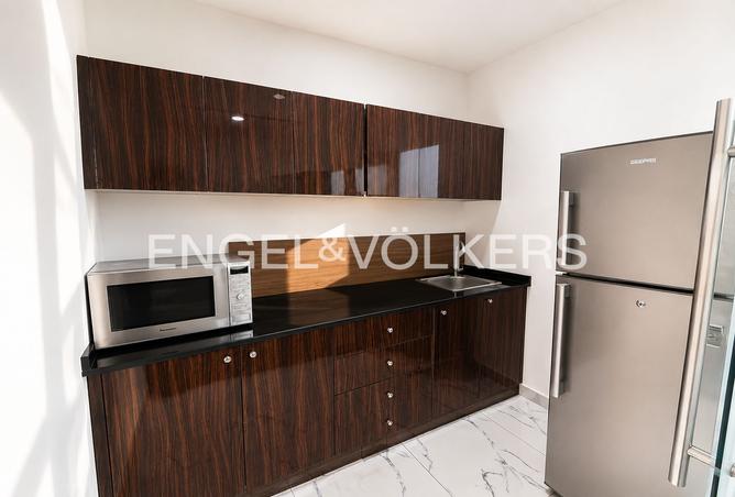 130656664 - Property Image 3