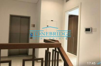 Villa - 4 - 5 for rent in Somerset Mews - District 10 - Jumeirah Village Circle - Dubai