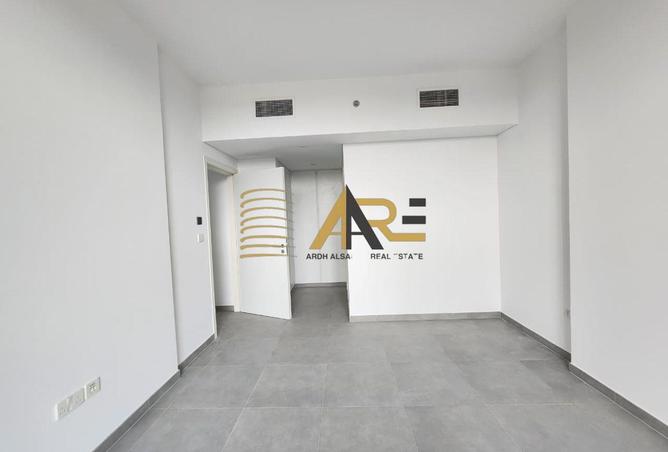 105547083 - Property Image 3
