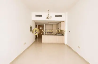 Apartment - 1 Bedroom - 2 Bathrooms for rent in Chaimaa Premiere - District 15 - Jumeirah Village Circle - Dubai