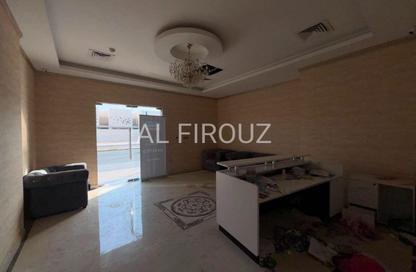 Shop - Studio - 1 Bathroom for rent in Zee Zee Tower - Al Barsha 1 - Al Barsha - Dubai
