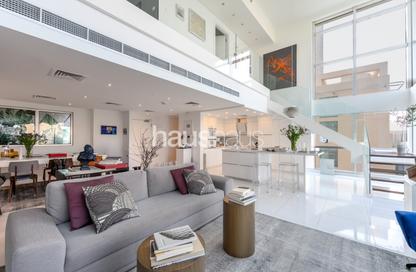 Apartment - 2 - 3 for sale in Fairways Lofts - The Fairways - The Views - Dubai
