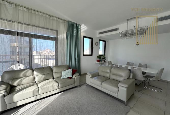 79417573 - Property Image 3