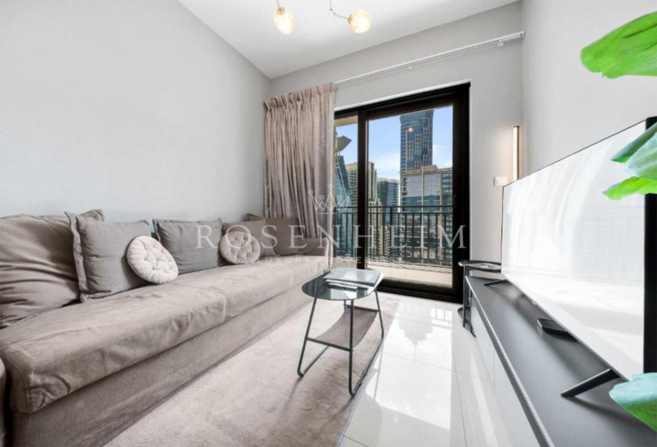 Fully Furnished Unit | High Floor | Twelve Cheques photo 4
