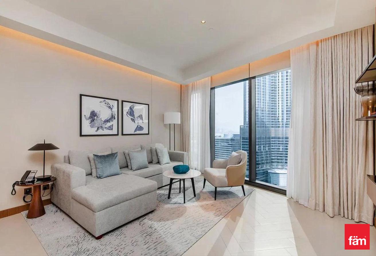 Prime Location | Burj & Fountain View | Spacious photo 2