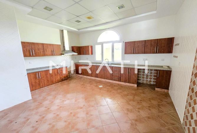 67431035 - Property Image 3