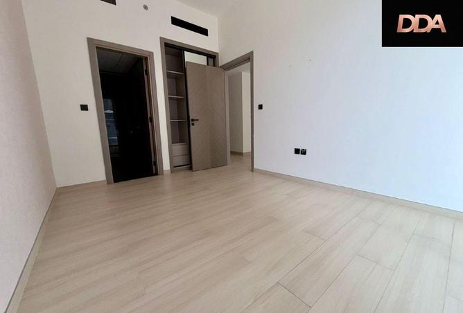 82375847 - Property Image 3