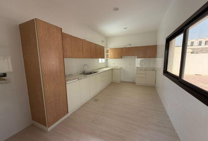 53574481 - Property Image 2