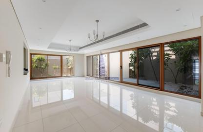 Villa - 6 - 6 for sale in Grand Views - Meydan Gated Community - Meydan - Dubai