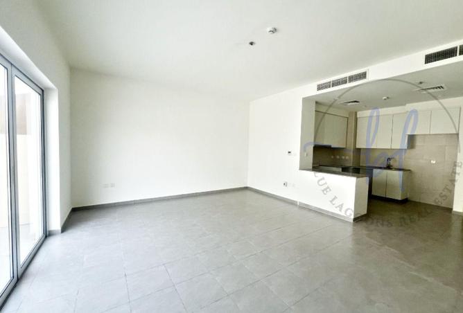 74242344 - Property Image 2