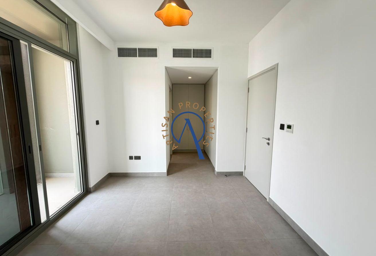 CLOSE TO AMENETIES | GATED COMMUNITY | VACANT photo 15