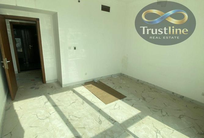 81948191 - Property Image 3