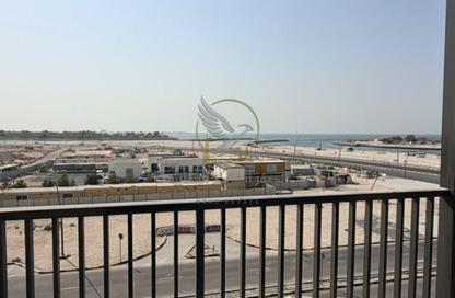 Apartment - 2 - 2 for rent in Jawaher Residences - Maryam Island - Al Khan - Sharjah