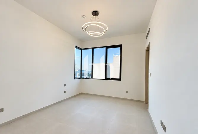 148630943 - صورة العقار 2
