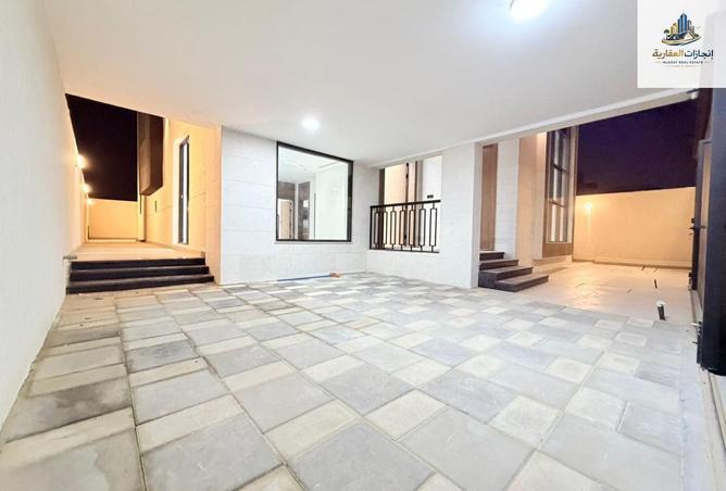 69505247 - Property Image 3