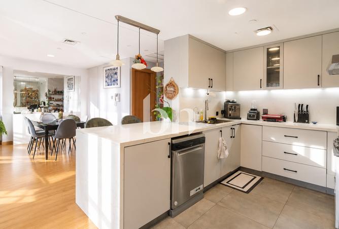 120181637 - Property Image 2