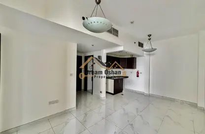 Apartment - 1 Bedroom - 2 Bathrooms for rent in The Pearl - Al Jaddaf - Dubai