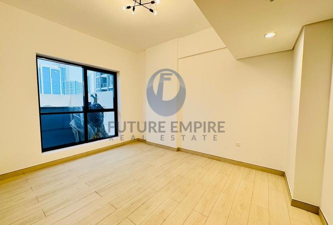 92692355 - Property Image 2