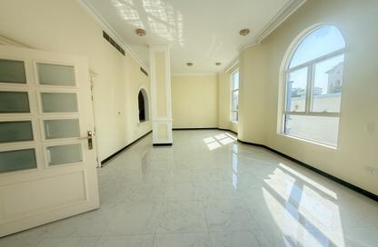 Villa - 5 - 6 for rent in Al Hooshi Villas - Hoshi - Al Badie - Sharjah