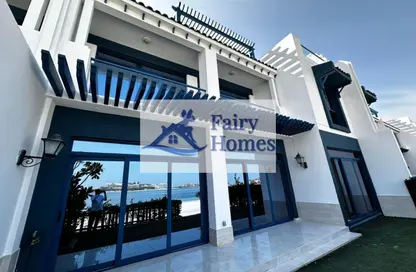 Villa - 5 Bedrooms - 7 Bathrooms for rent in Palma Residences - Palm Jumeirah - Dubai