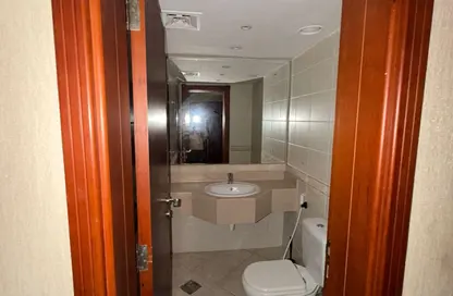 Apartment - 3 Bedrooms - 4 Bathrooms for rent in Dar Al Majaz - Jamal Abdul Nasser Street - Al Majaz - Sharjah