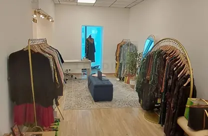 مركز أعمال - استوديو للايجار في خليج آيريس - الخليج التجاري - دبي