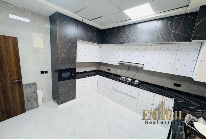 96121499 - Property Image 2