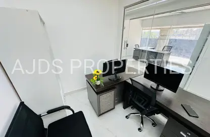 مكتب - غرفة نوم - 1 حمام للايجار في ريم ريزدنسي - الكرامة - دبي