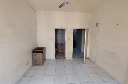Apartment - Studio - 1 Bathroom for rent in Al Butina - Sharjah