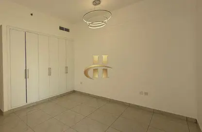 شقة - غرفة نوم - 2 حمامات للايجار في ذا سكوير تاور - الضاحية 13 - قرية جميرا الدائرية - دبي