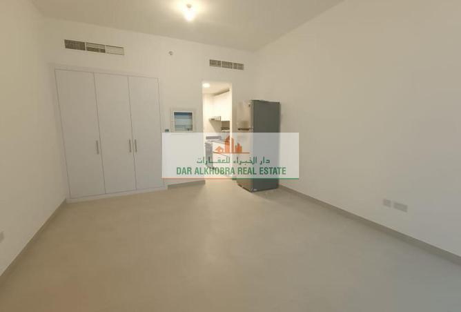 101300230 - Property Image 2