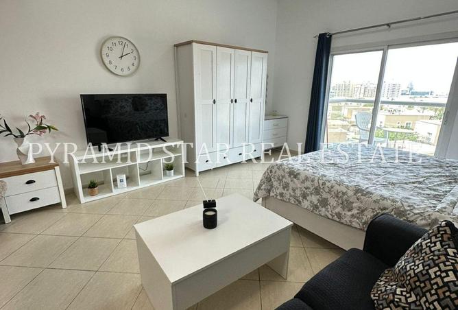 76979979 - Property Image 2
