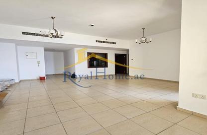 Apartment - 3 Bedrooms - 4 Bathrooms for rent in Rimal 6 - Rimal - Jumeirah Beach Residence - Dubai