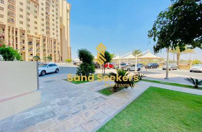 Apartment - 1 Bedroom - 2 Bathrooms for rent in Mussafah Gardens - Mussafah - Abu Dhabi